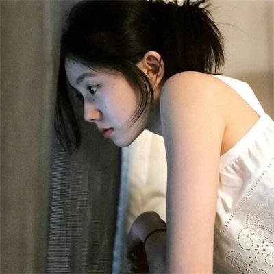 这个少侠有点冷